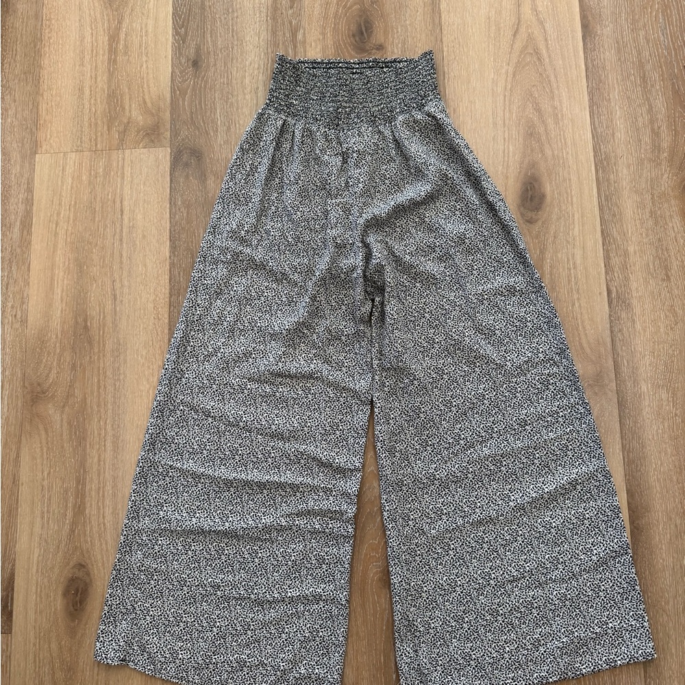 Sienna Sky Monochrome Patterned Apparel